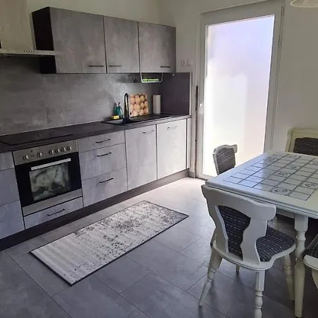 Hanau Frankfurt Monteurwohnung Budingen